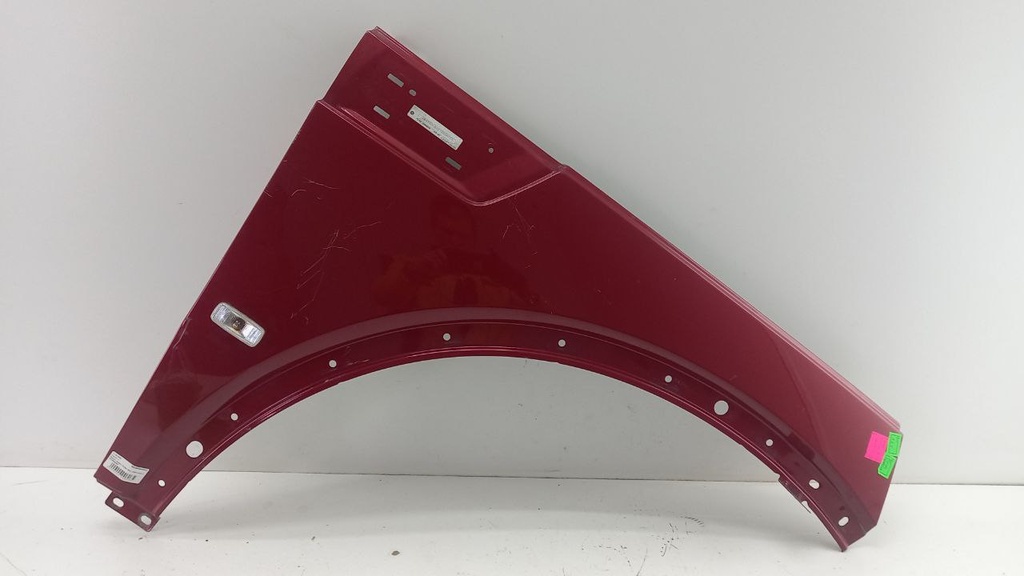 Крыло правое Dodge Nitro 2007-2010 55360844AC