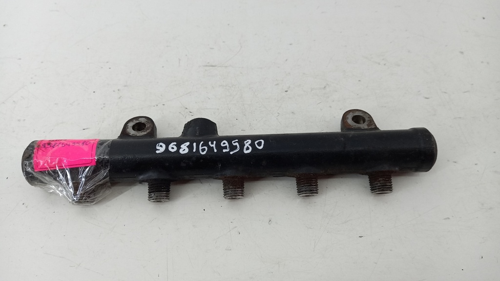 Паливна рампа Ford Fusion Fiat Scudo 2.0 9681649580