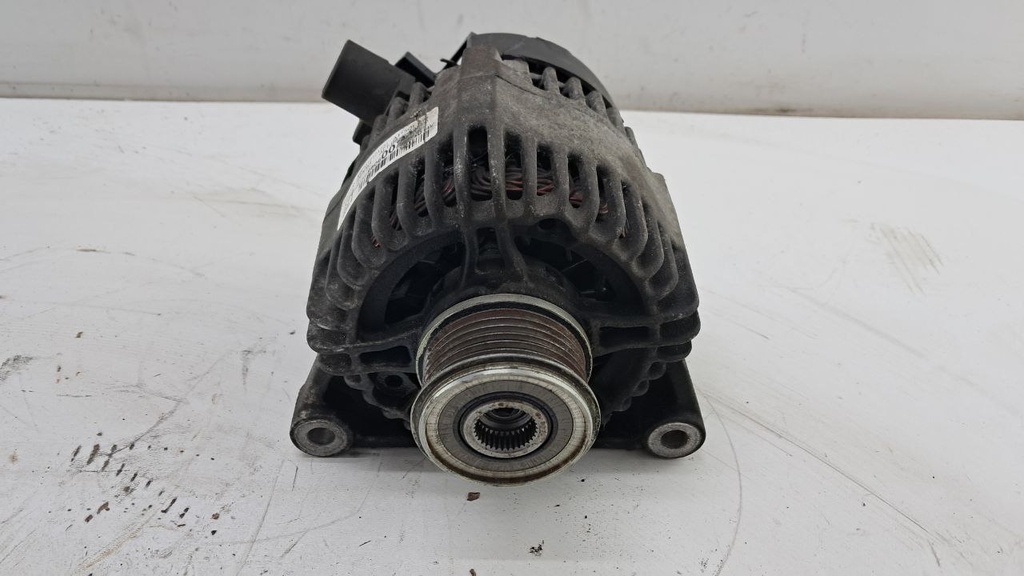 Генератор Citroen C3 C4 1.2L 2016 9806007480