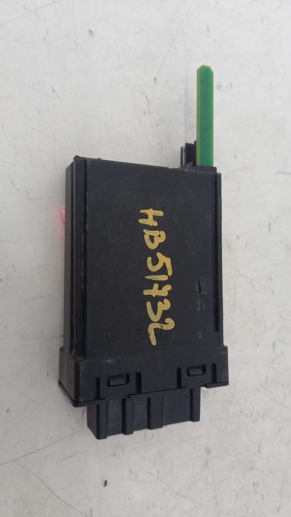 Моторчик стеклоподъемника (блок) Volvo XC90 V90 S90 2016-2021 32214072