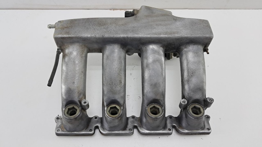 Коллектор Skoda Octavia A5 Volkswagen Golf 5 6 1.8 2009 06B133223AD