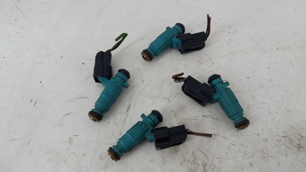 Форсунки Hyundai I20 I30 Kia 1.2i 2011 3531003000