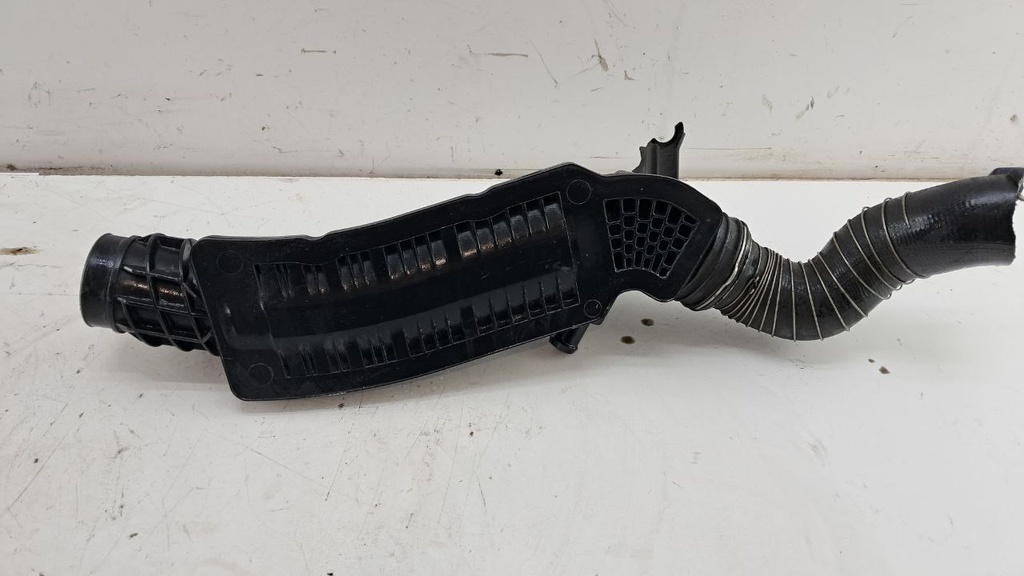 Патрубок интеркулера Mercedes-Benz C-klass W203 1.8 2004 A2710901537