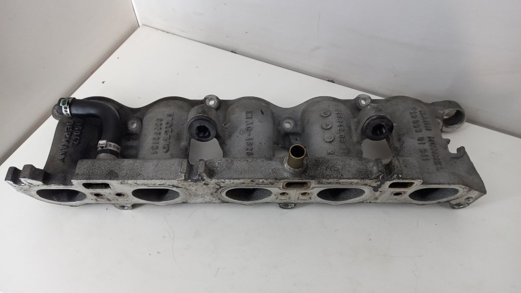 Коллектор Volvo S40 V50 C70 2.5 T 2008 30650184