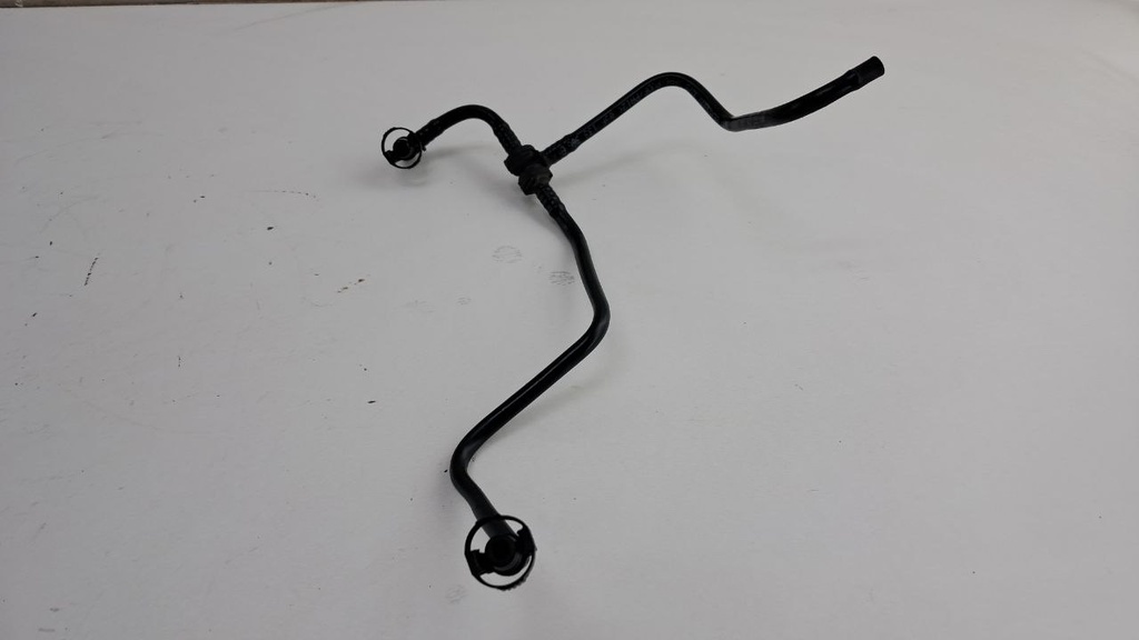 Трубка вакуумная Volkswagen Golf 6 1.4 TSI 2010  03F133366R