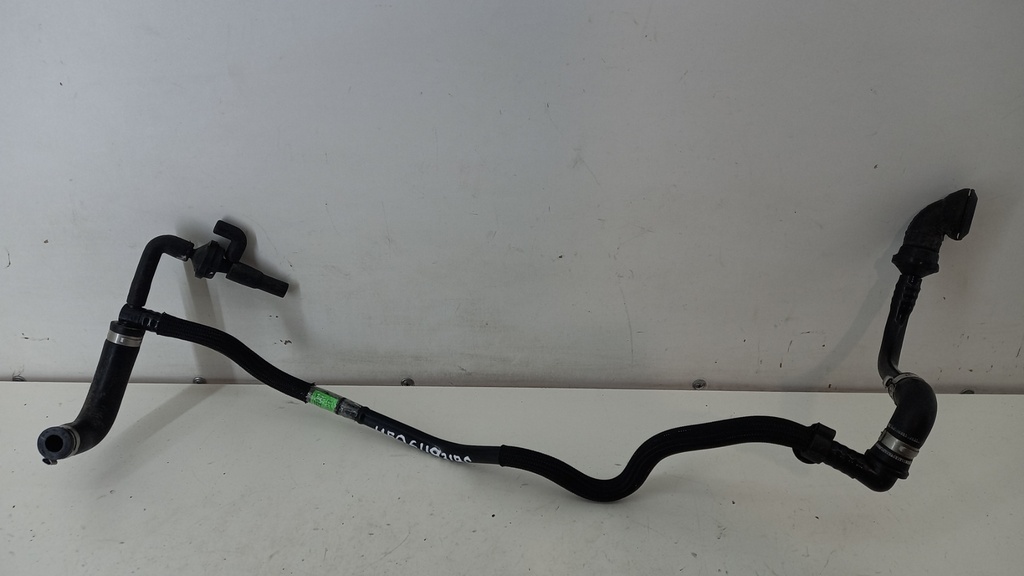 Шланг вакуумний Audi A6 C6 2.4 3.2 FSI 2011 рр 4F0611931BC