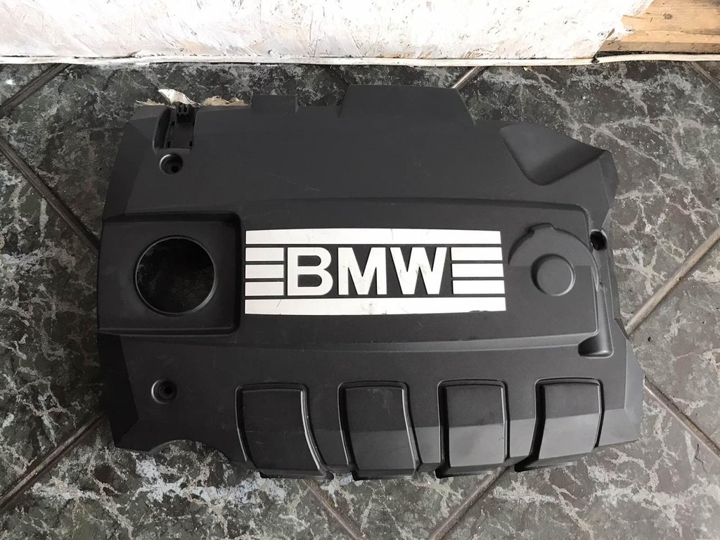 Кришка захист двигуна BMW 3 E90 11127556033