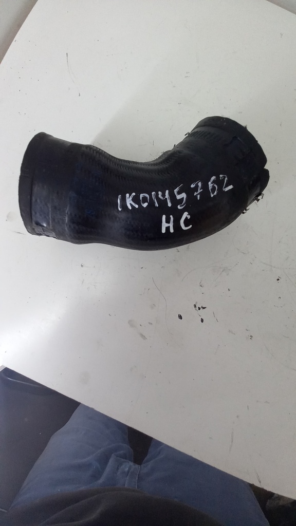 Патрубок интеркулера Volkswagen Passat B7 CC 2014 гг 1K0145762HC