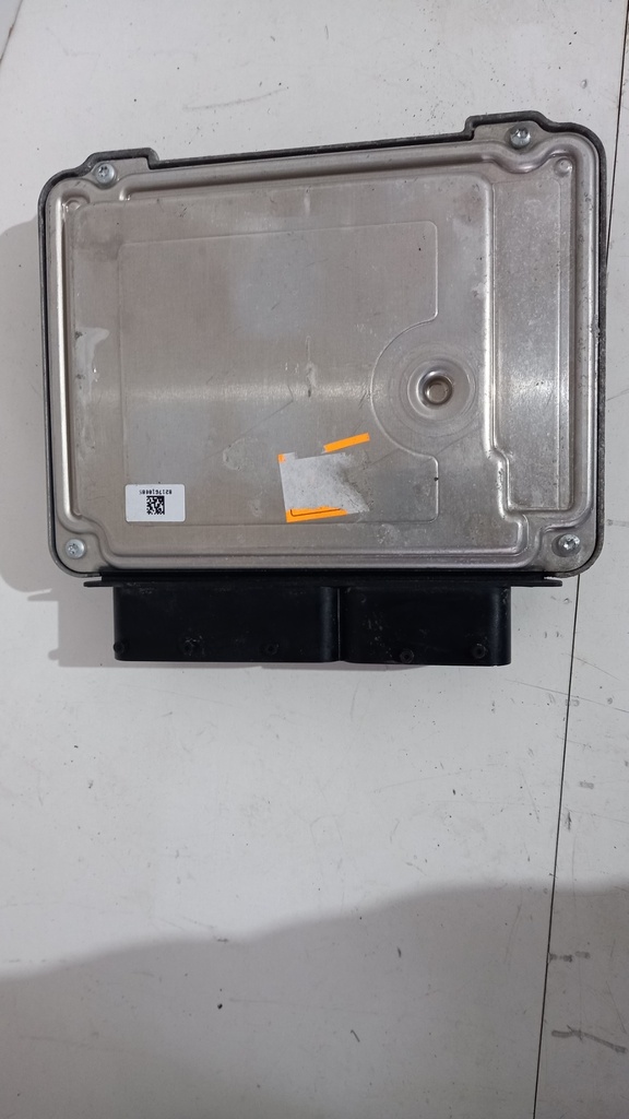 Блок керування двигуном Skoda Yeti 2.0 TDI 03L906018DB