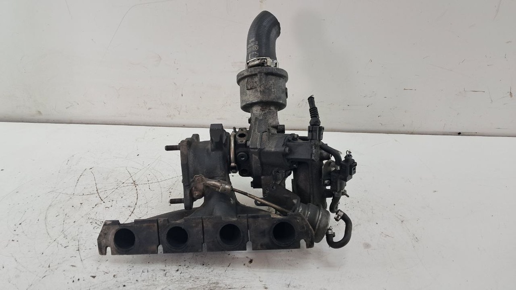 Турбина Audi A4 B7 2.0 TFSI 2004-2007 06D145701G