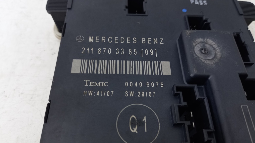 Блок керування дверей Mercedes W211 2002-2009 A2118703485