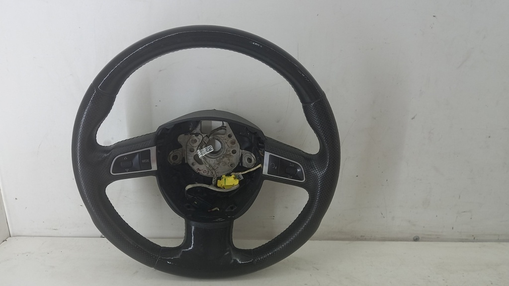 Автомобильный руль Audi A4 B8 2015 8T0419091A