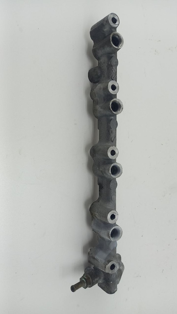 Топливная рампа Toyota Avensis t25 2.0 2003-2009 гг 2380728024