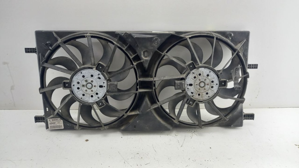 Вентилятор Renault Laguna 2.0 DCI 2010 214810046R