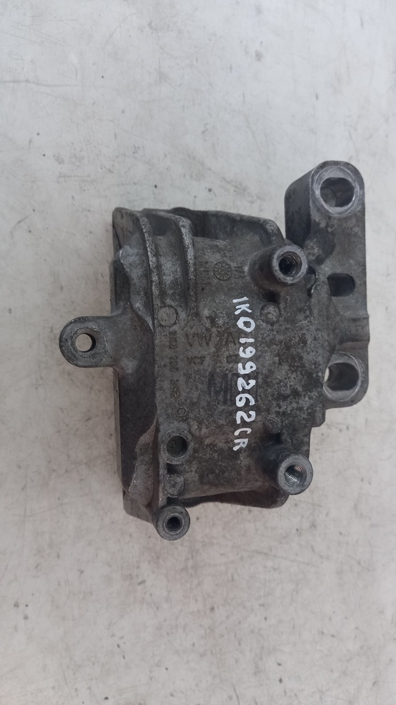 Подушка двигателя правая Volkswagen Passat B6 B7 2,0 TDI 2008-2015 1K0199262CR
