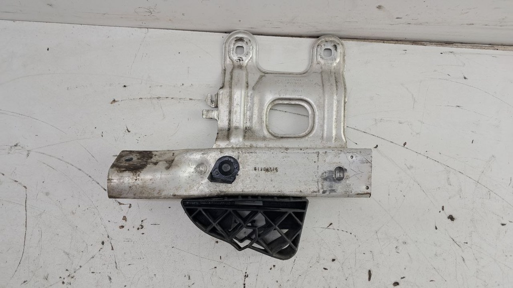 Кронштейн підсилювача бампера BMW F20 F21 F30 F31 51117266193