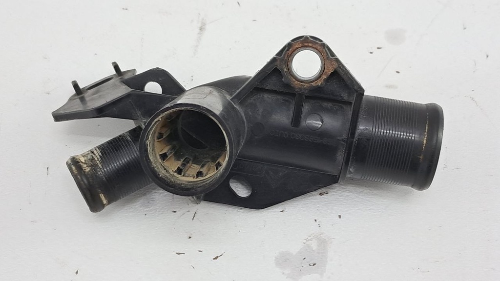 Фланець системи охолодження Peugeot Citroen 1.6 HDI 2010 9684589080