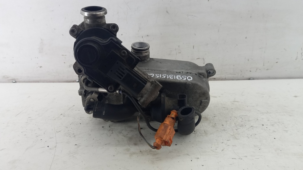 Радиатор системы EGR Audi A4 B8 2.7 3.0 TDI 2009 059131515CC