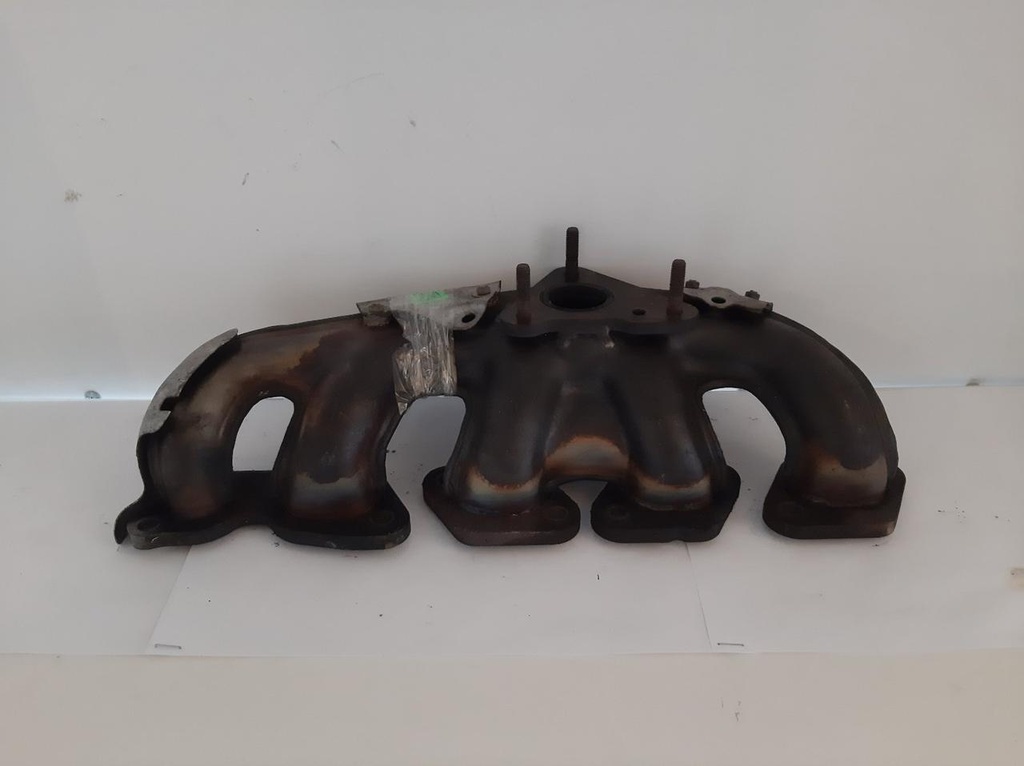 Колектор Renault Trafic Master Movano 2.5 DCI 2008 8200481959