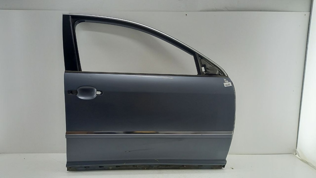 Двері передні права Volkswagen Phaeton 3.0TDI 2012 3D0864942