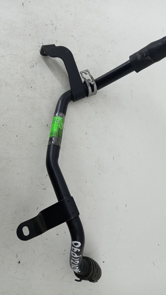 Патрубок радиатора Audi A4 A6 2.0 TFSI 06D121085