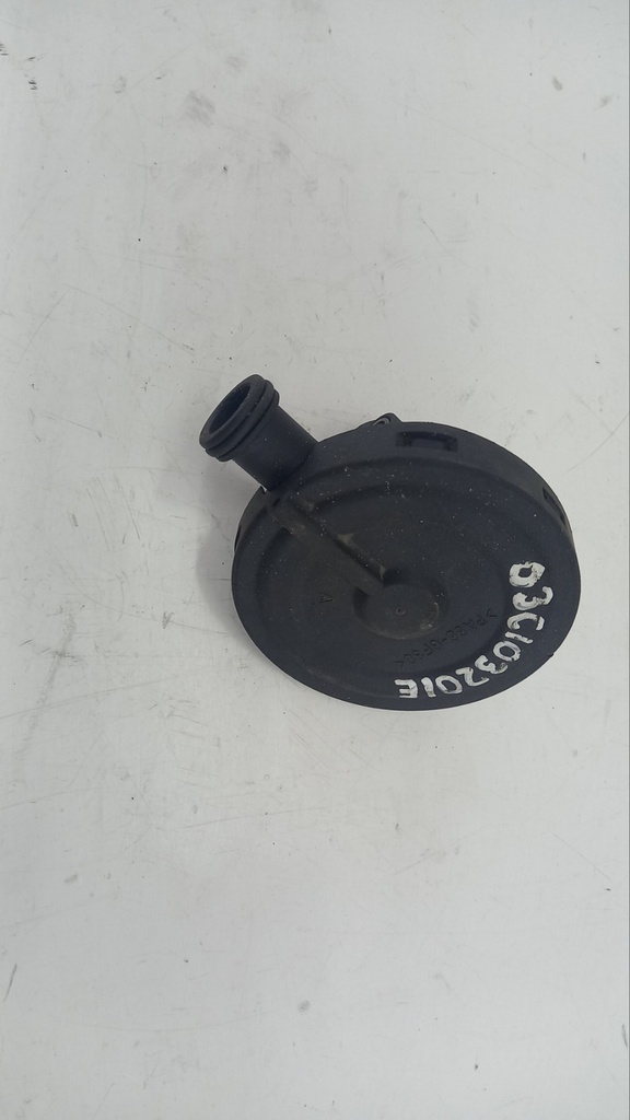 Патрубок картерных газов Volkswagen Passat B6 2005-2010 гг 03C103201E