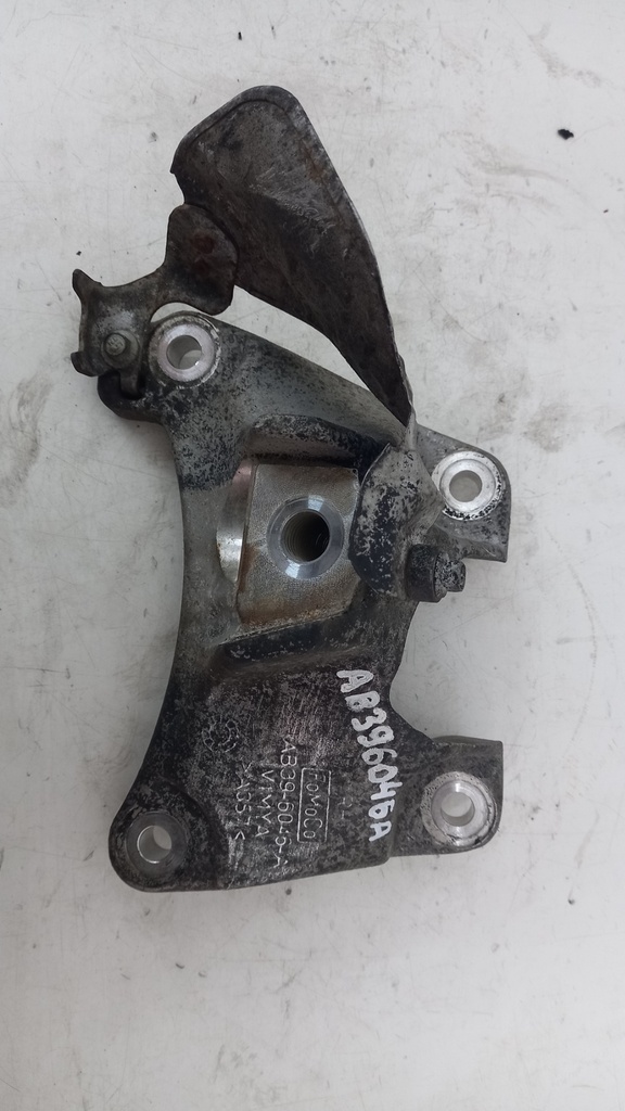 Кронштейн двигуна Ford Ranger III 2.2 DCI 2012-2017 рр. AB396046A