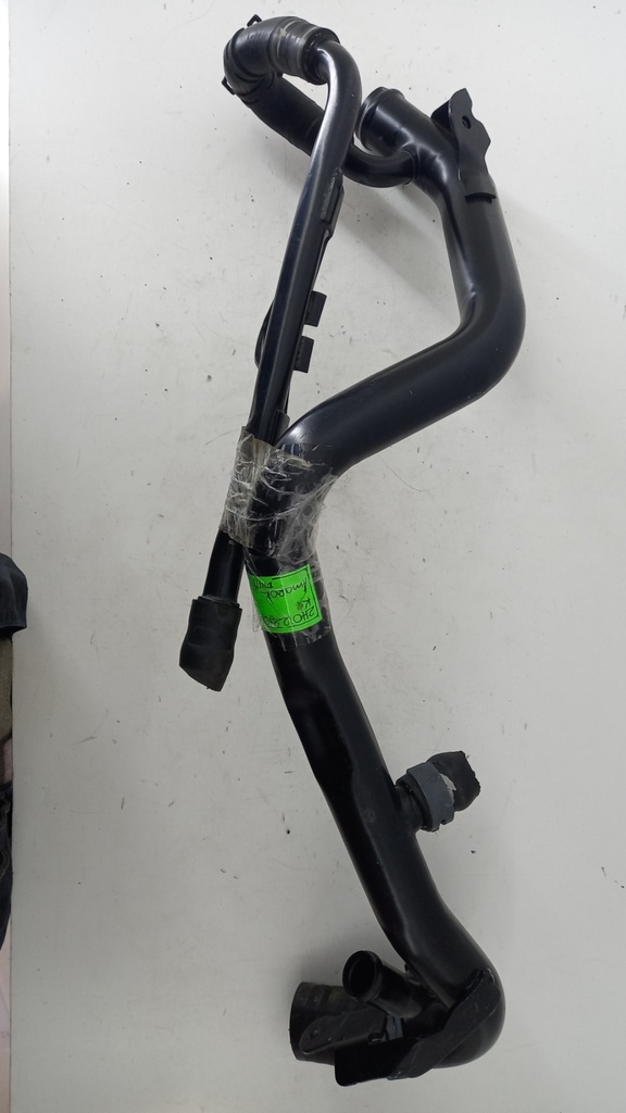 Патрубок радиатора Volkswagen Amarok 2.0 TDI 2010 гг 2H0122101K