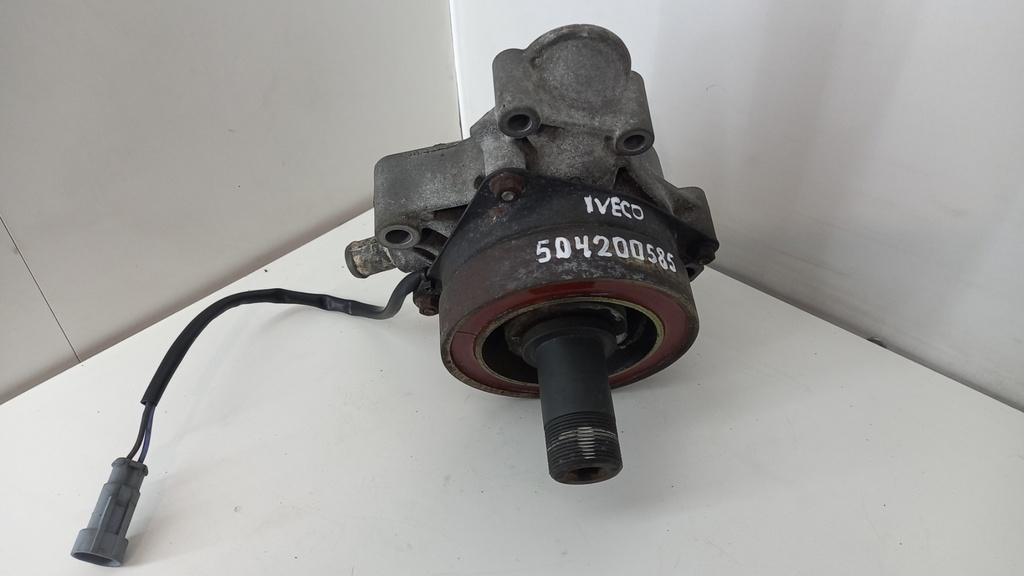 Водяный насос Iveco Daily Ducato 3.0 JTD 2010  504200585