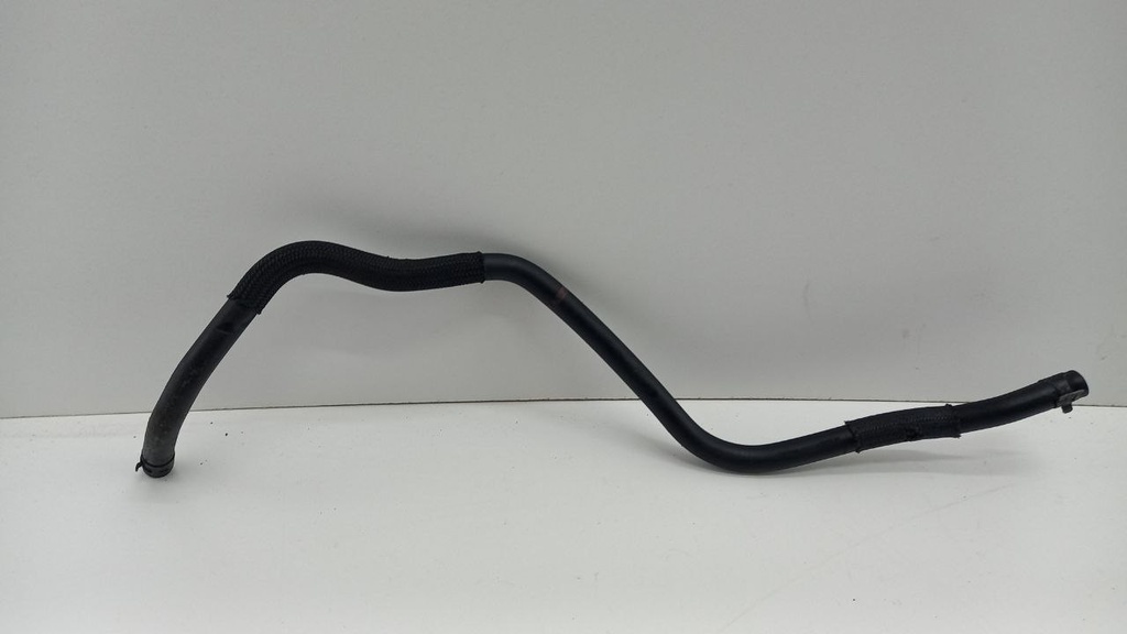 Трубка топливная Volkswagen Golf 5 1.4 TSI 2006 гг 03C133518AJ