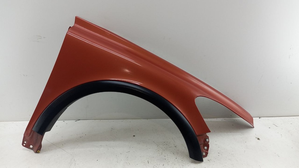 Крило праве Volvo C30 2009-2012 31276300