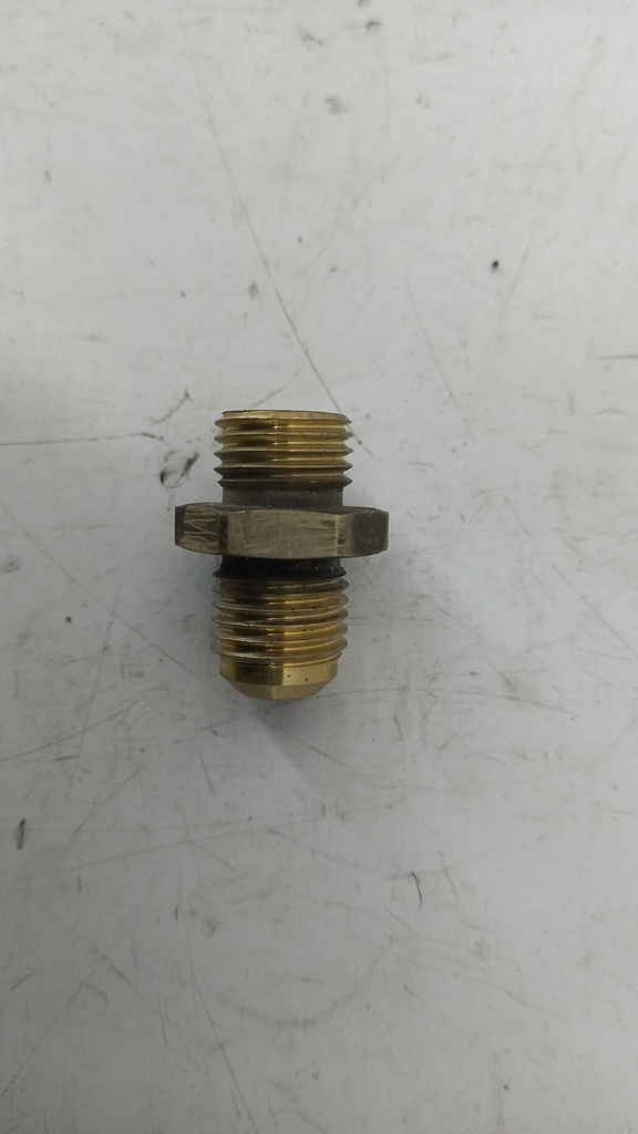 Адаптер паливних трубок Audi A4 B7 2005-2007 рр. 06E127065B