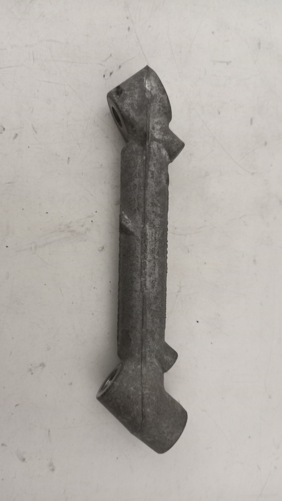 Кронштейн впускного коллектора Volkswagen Passat B6 2.0 2005-2010  06F129723F