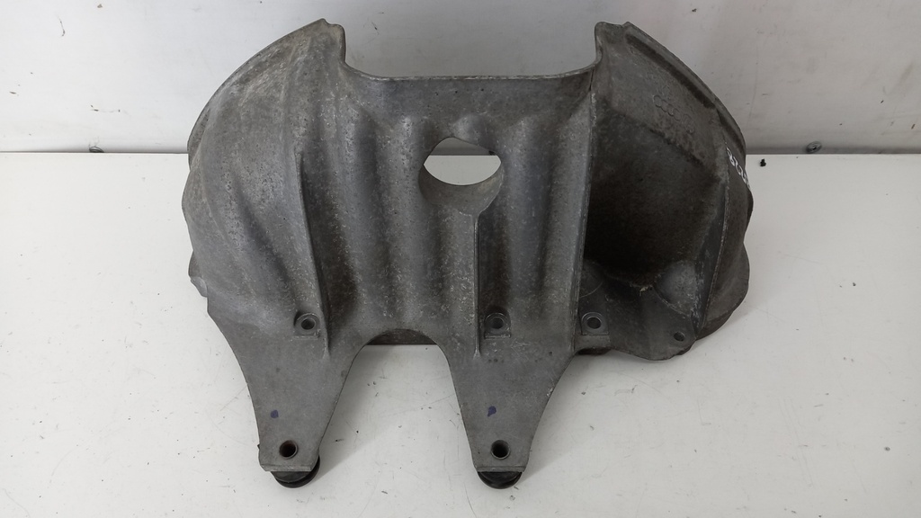 Защита Volkswagen Golf 4 2003  06A133228P