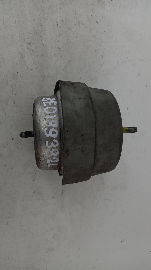 Подушка двигателя правая Audi A4 B7 2.0 TFSI 2004-2009 8E0199382L