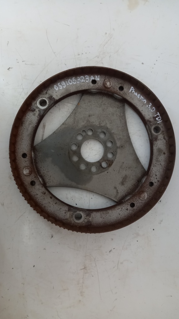 Маховик двигателя Volkswagen Phaeton 3.0 TDI 2002-2016 гг 059105323AN