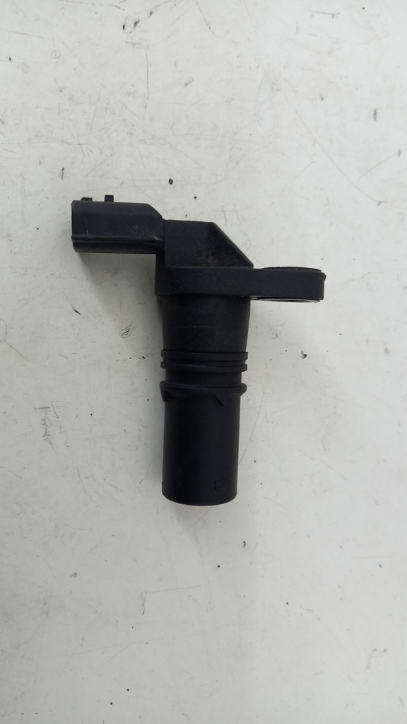 Датчик положення колінвалу Renault Megane 1.5 dCi 8200885209