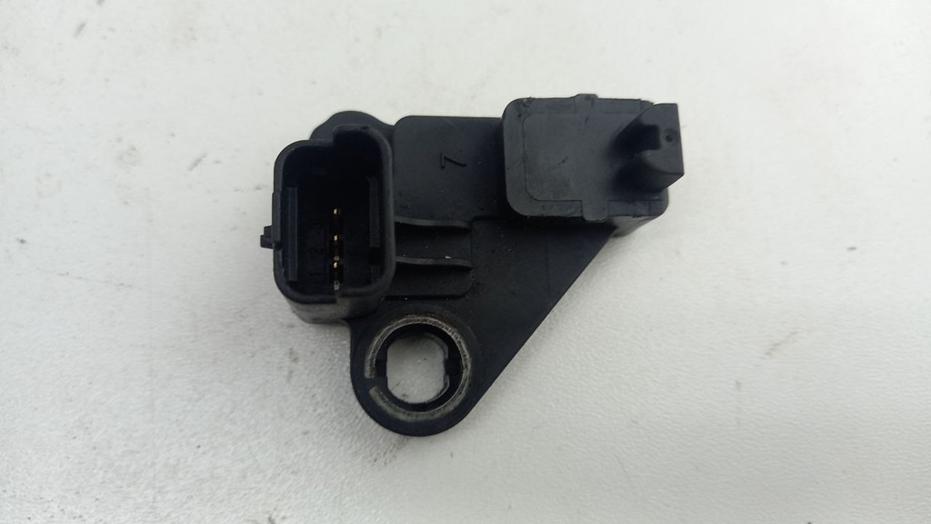 Датчик положення колінвалу Ford Focus Kuga 1.6 TDCI BM516C315BA