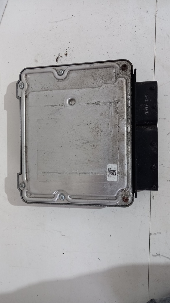 Блок управления двигателем Opel Insignia A20DTH 2.0 CDTI 2008-2017  55576906