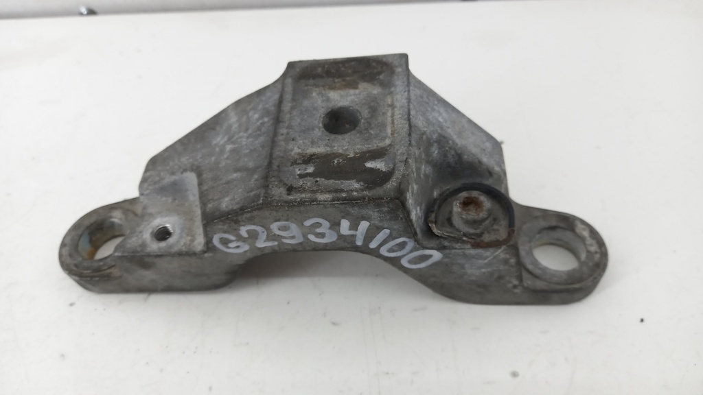 Кронштейн двигуна Volvo S60 V60 1.6 D 2012 рр. G2934100