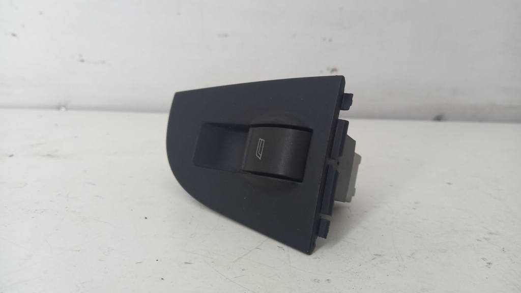 Кнопка стеклоподъемника Audi A6 C5 S6 2004  4B1959522