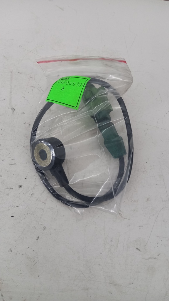 Датчик детонації Audi A6 C6 Volkswagen Passat B6 2004-2010 06E905377A