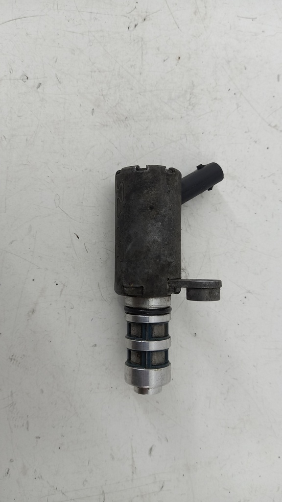 Клапан фаз газорозподілу Volkswagen Polo 6 1.0 TSI 2016 04E906455Q