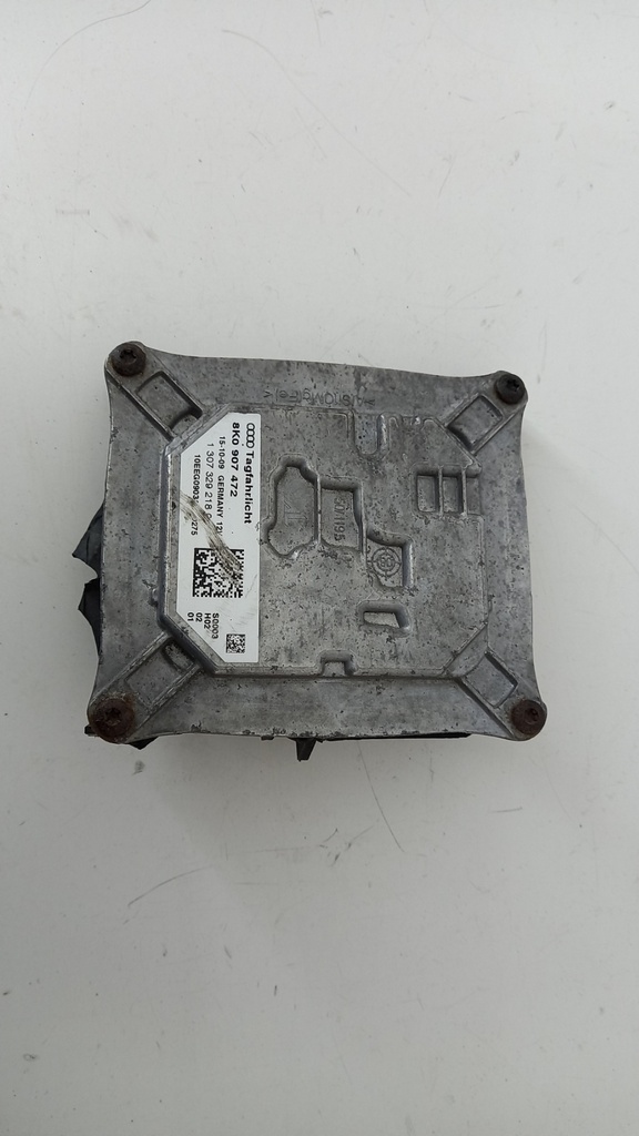Блок розжига ксенона Audi A4 B8 A5 2007-2015  8K0907472
