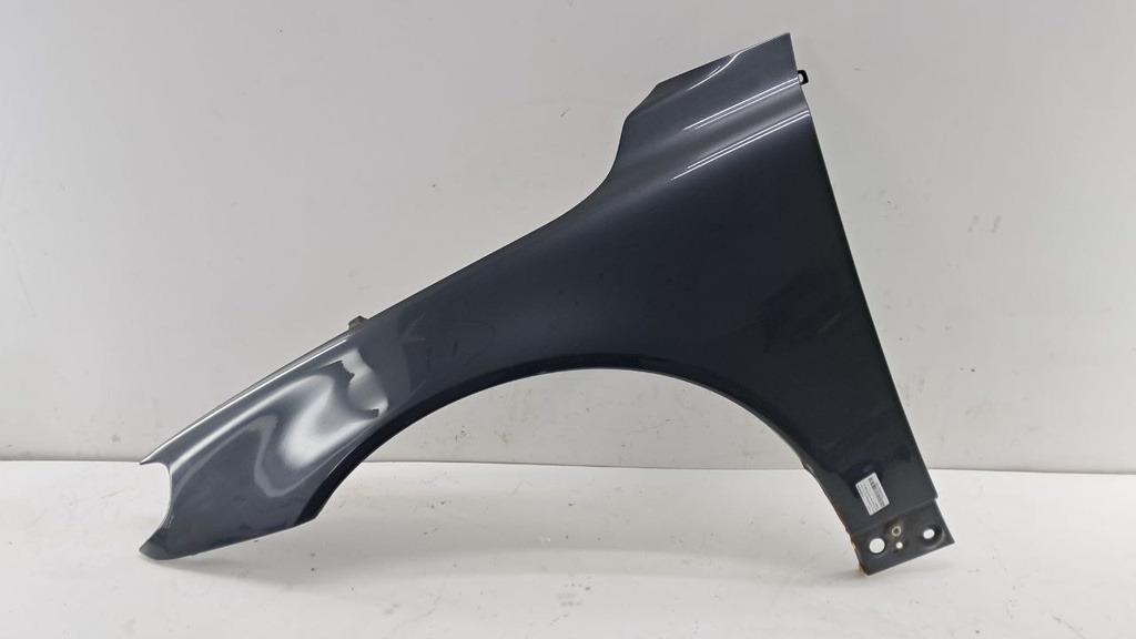 Крило ліве Volvo S80 V70 2008-2013 31294000