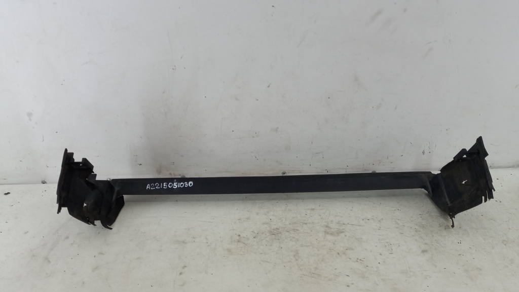 Повітропровід радіатора Mercedes W221 2005-2013 рр. A2215051030