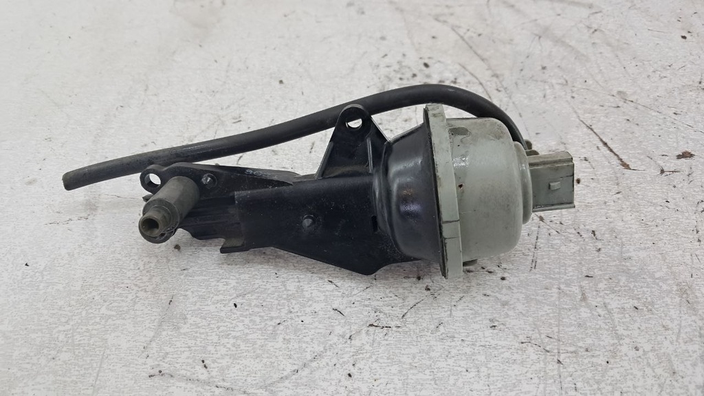 Клапан вакуумний Ford C-MAX 2003-2010 рр. 042797