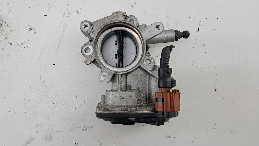 Дросельна заслінка Opel Insignia Astra J 2.0 CDTI 2009-2015 рр. 55564164