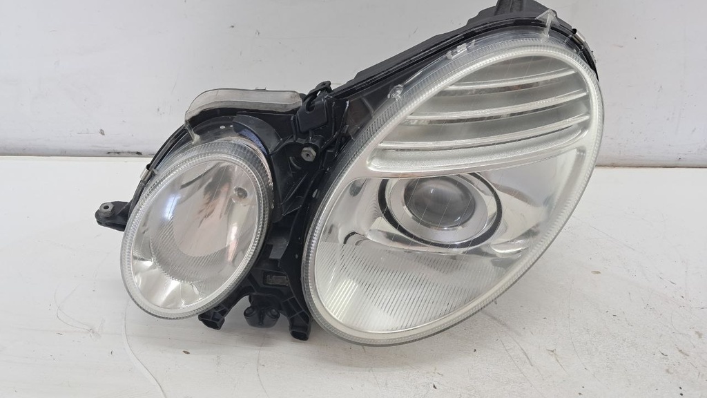 Фара левая Mercedes W211 2006-2009 A2118202961