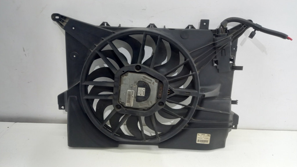 Вентилятор Volvo S60 V70 2.4 d5 2005-2010 30749760